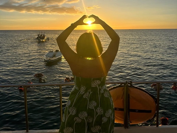 Boracay Sunset Yacht Cruise (2 hours)