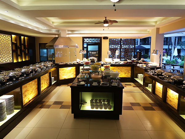 Henann Lagoon Hotel Buffet