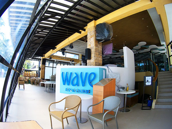 WAVEバー