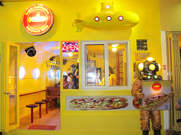 Super Submarine Sandwich Shop