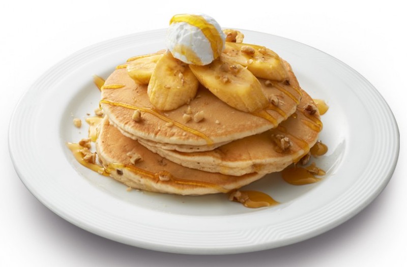 Caramel Banana Walnut Pancakes