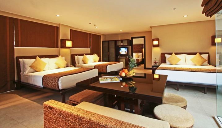 Family Grand Suite (Pool Access)