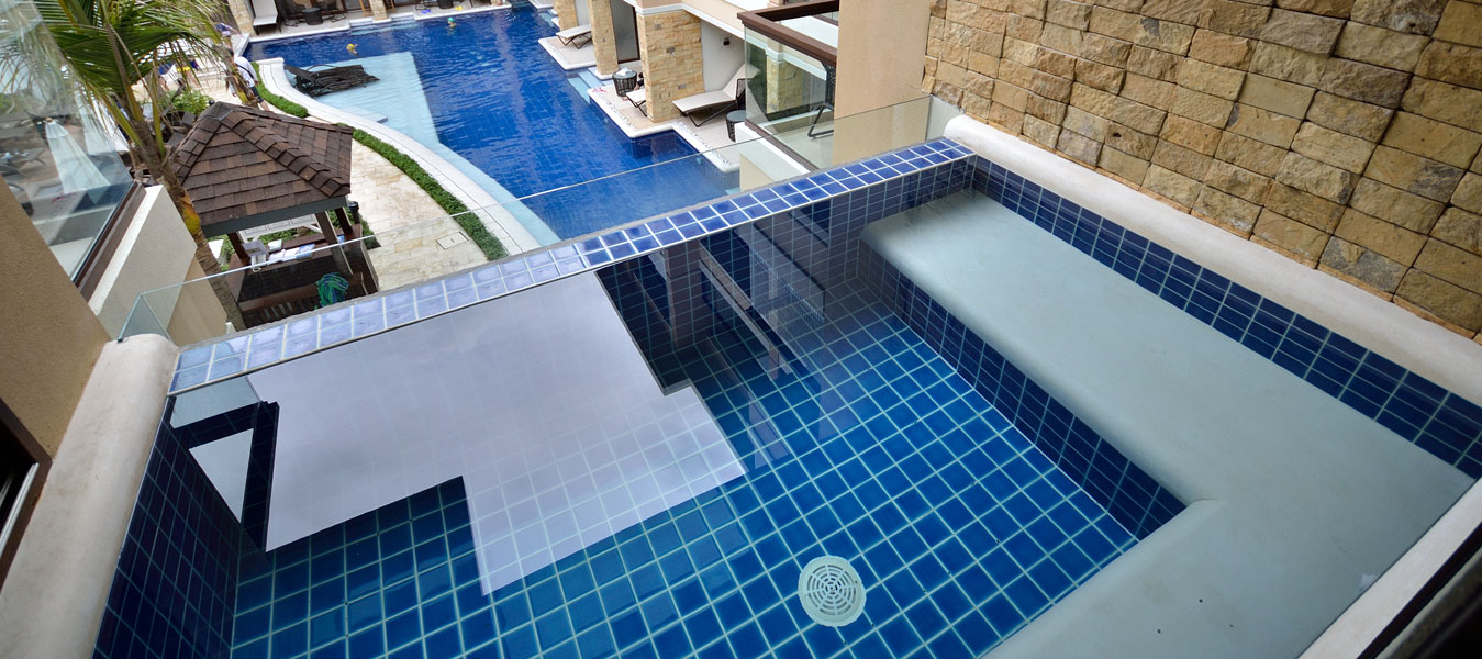 Suite With Plunge Pool